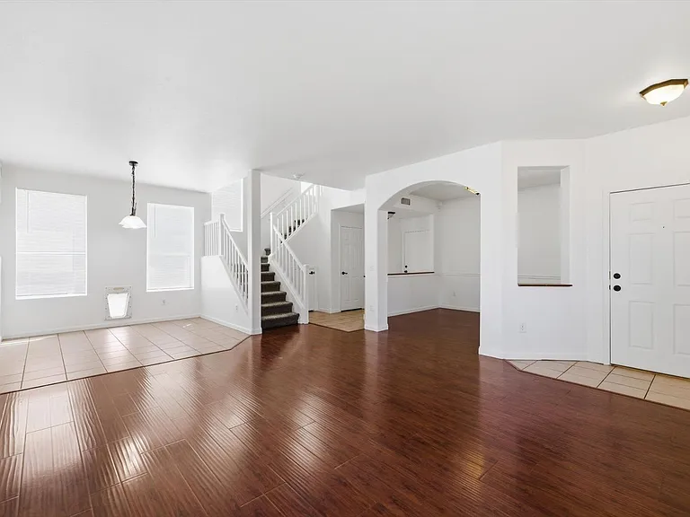 13448 W Berridge Ln — Photo 6