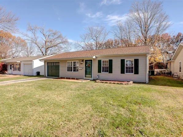 334 N 43rd St, Belleville, IL 62226