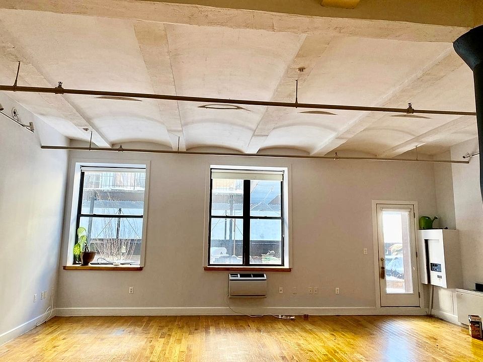 1st image of 50 Bridge St APT 223