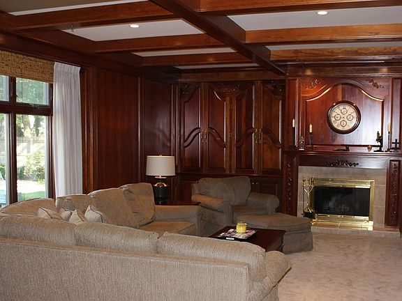 Living room w/large windows