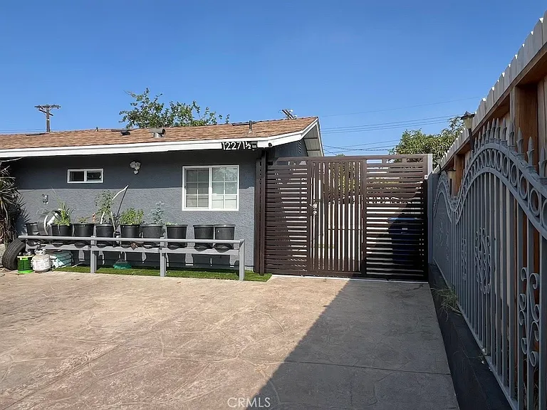 12271 1/2 Gager St — Photo 1