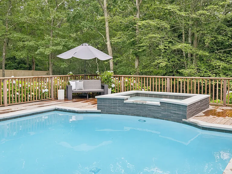 10 Balcomie Ln — Photo 12