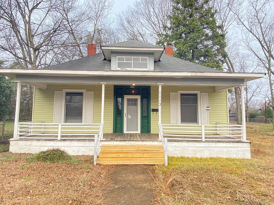 1113 Peachtree St
