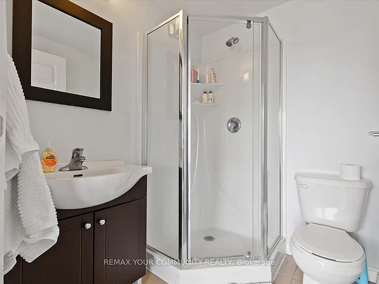 158 King St N #1105 — Photo 24