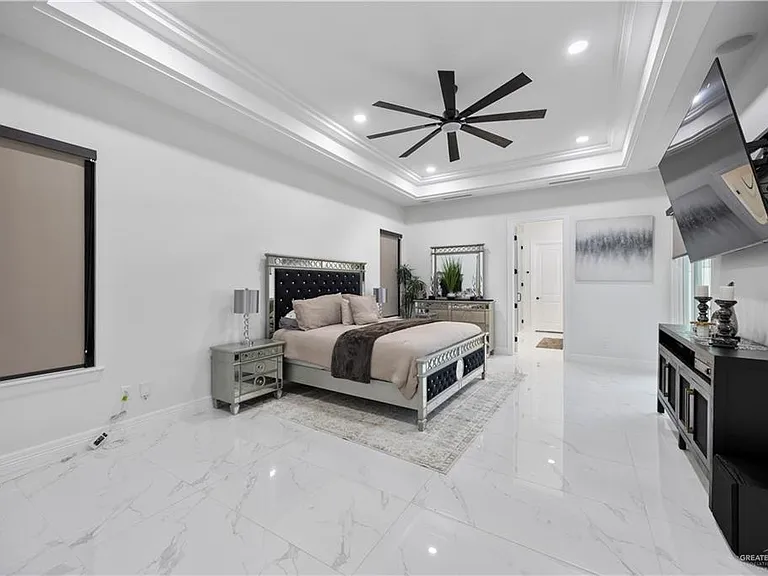 3101 W Brentwood St — Photo 12