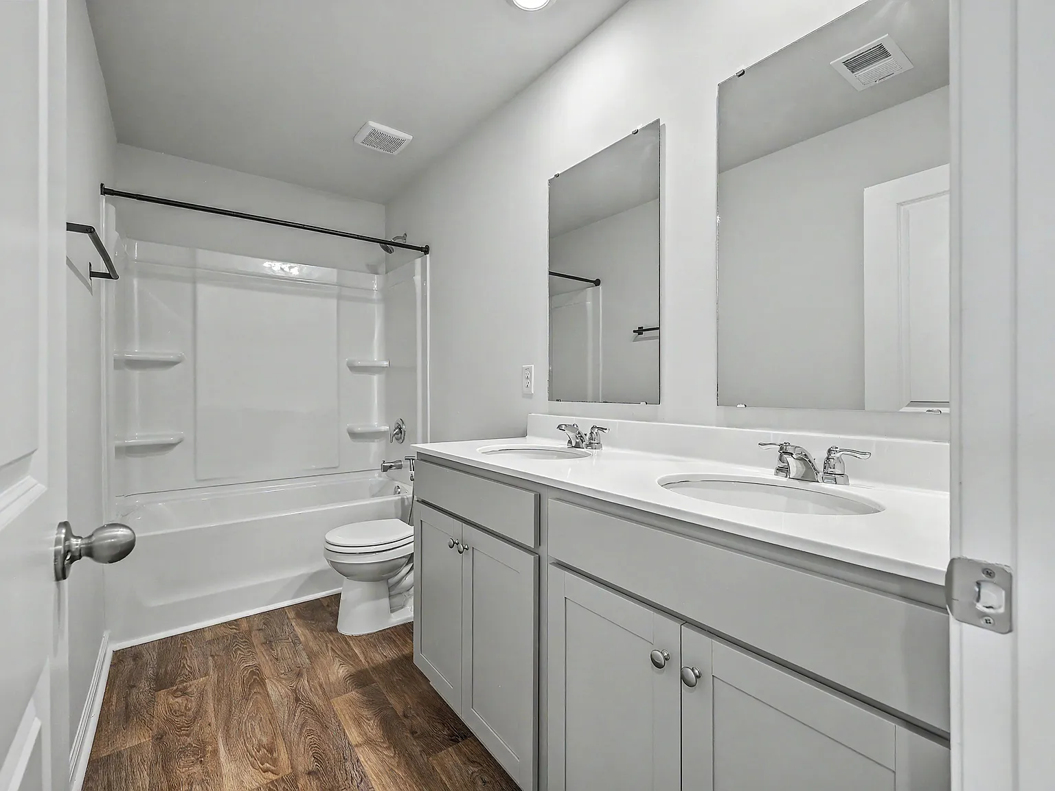 3 bed, 1524 sqft, $2,600 — Photo 4