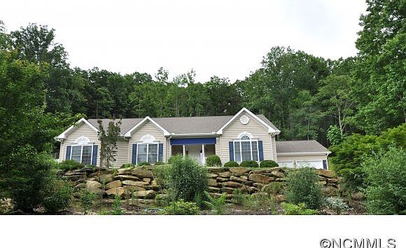 1st image of 44 Laurlea Ln