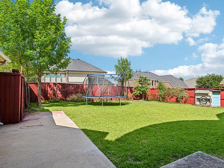 6006 Shadywood Ln — Photo 40