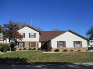 4220 80th Pl #19C, Kenosha, WI 53142