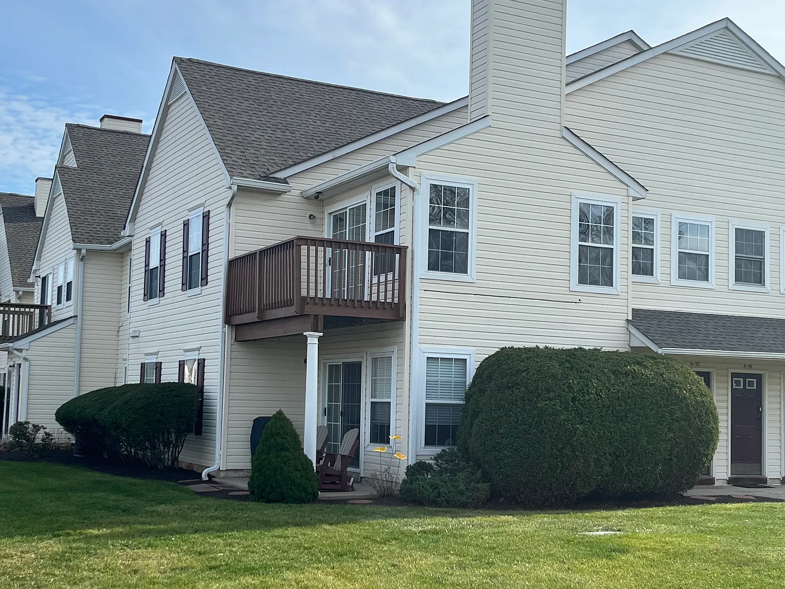 140 Horseshoe Drive — Photo 2