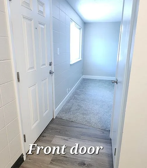 952 S Curtis Rd — Photo 3