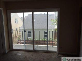 7447 Weld St #B, Oakland, CA 94621
