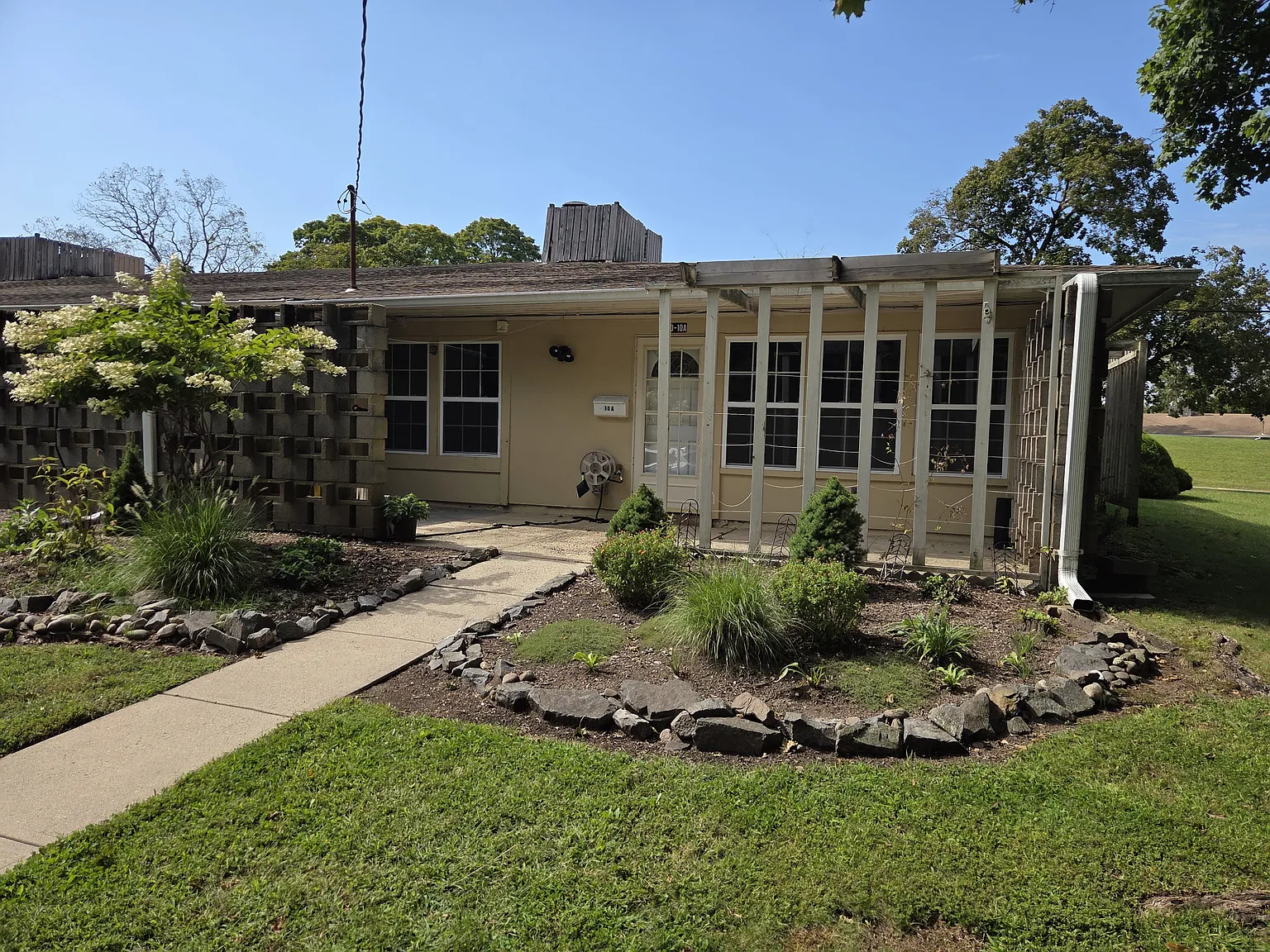 1 bed, 756 sqft, $1,700 — Photo 1