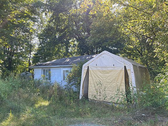 4th image of 15259 Weber Dr