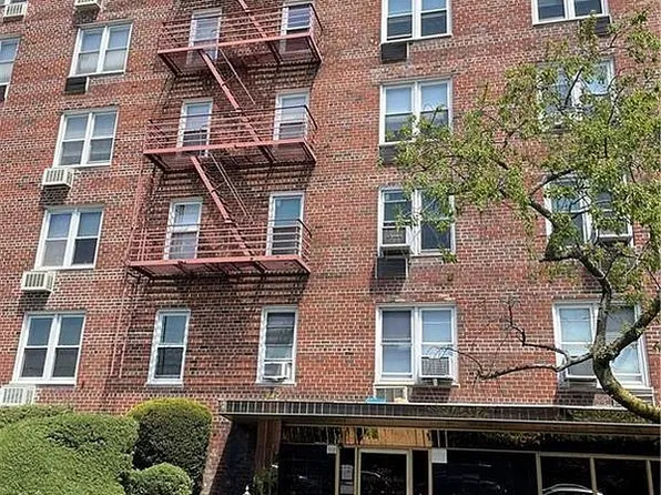 2265 Gerritsen Ave APT 3H, Brooklyn, NY 11229