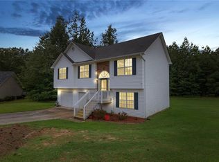 55 Tara Ct, Covington, GA 30016