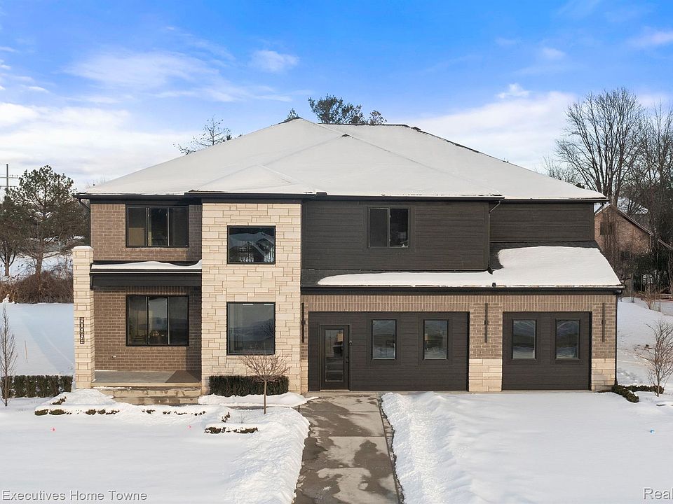 1st image of 23873 Sawgrass Dr
