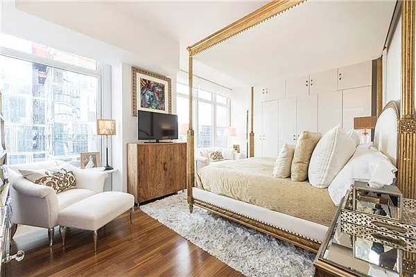 Rented by A & I Broadway | media 3