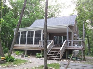 1602 Sugar Island Rd, Oconomowoc, WI 53066