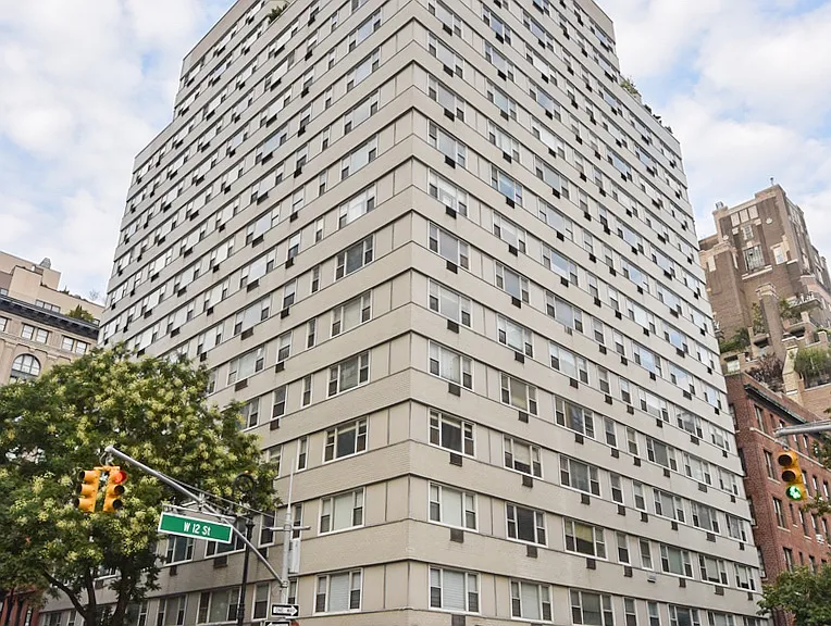 79 W 12th St #7A — Photo 20