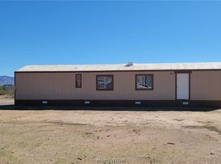 870 S Escuela Road, Golden Valley, AZ 86413