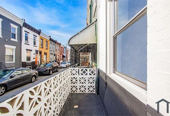 2nd image of 1934 N Patton St #3