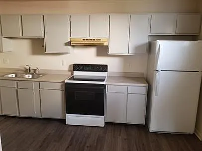 1104 Franklin St #1 — Photo 4