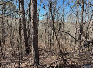 25 Greenbriar Rd, Gadsden, AL 35901