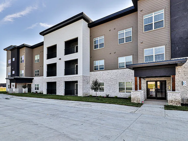 The Lofts at Bridgewood — Photo 10