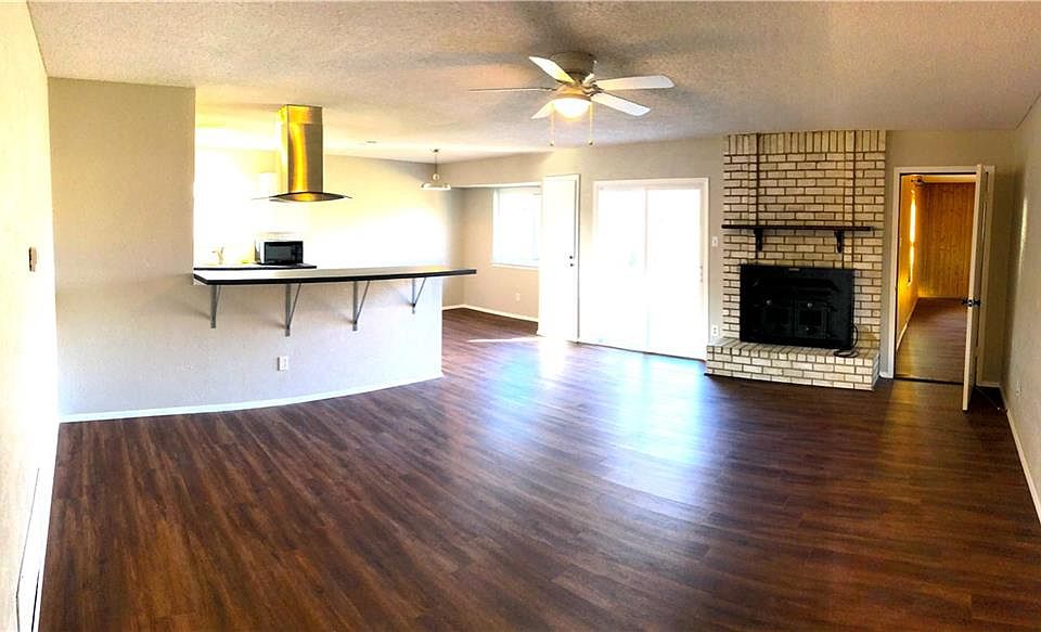 1st image of 1501 Wild Flower Dr