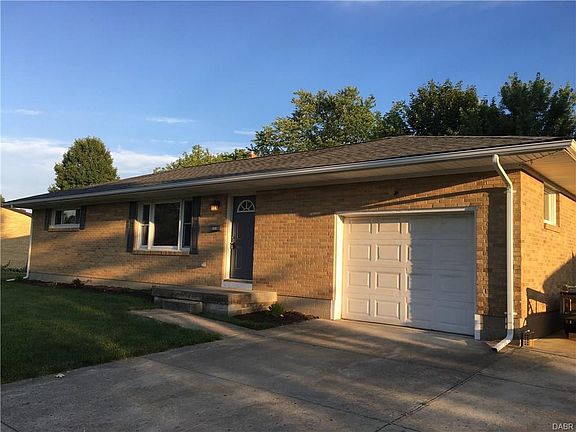 1111  Stanway Avenue Springfield OH 45503