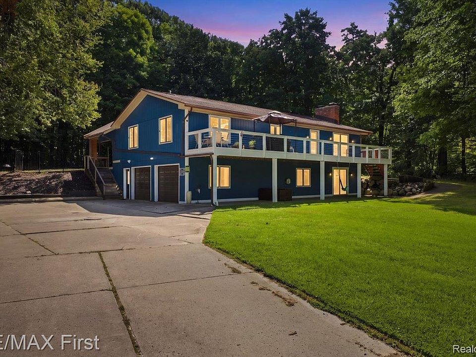 1st image of 66200 Campground Rd