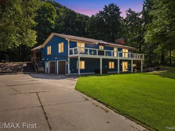 66200 Campground Rd, Washington, MI 48095