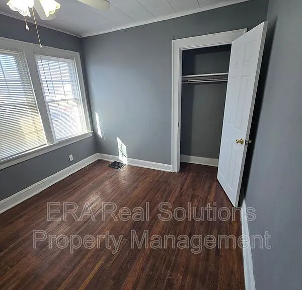 854 Fairwood Ave — Photo 12
