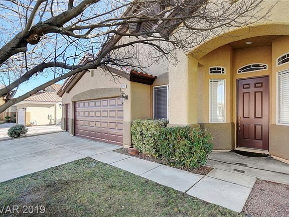 3rd image of 5717 Royal Springs Ave