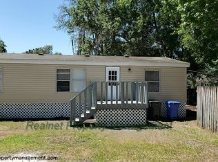 2521 Mobilaire Dr, Lutz, FL 33559