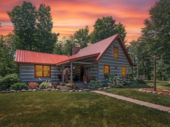 10802 Spirit Lake Rd, Grantsburg, WI 54840