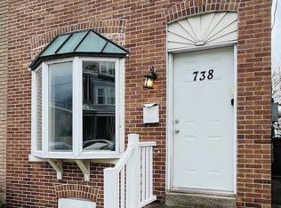 738 N 9th St, Allentown, PA 18102