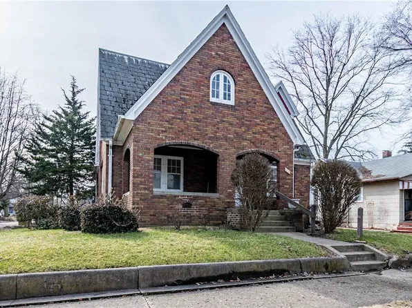 841 W Wood St, Decatur, IL 62522