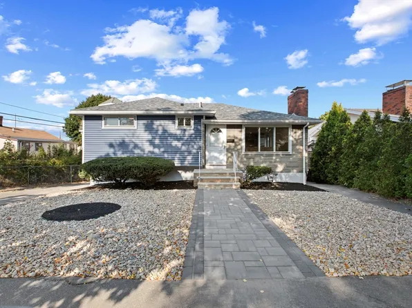 98 Winthrop Pkwy, Revere, MA 02151