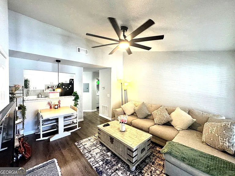 211 North Ave #1233 — Photo 5
