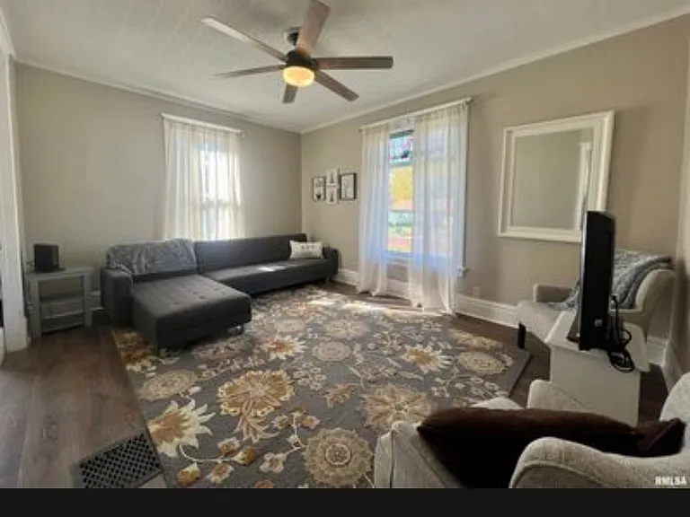 203 N Arthur Ave — Photo 7