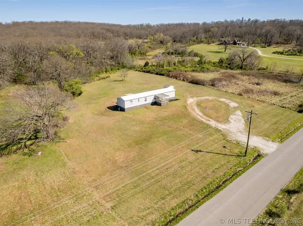 17115 S 4220th Rd, Claremore, OK 74017
