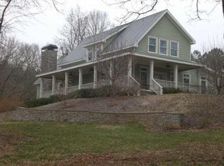 1695 Flatbottom Rd, Ball Ground, GA 30107