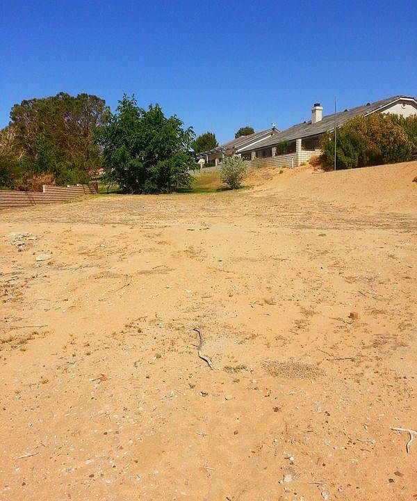 1st image of 14715 Blue Grass Dr