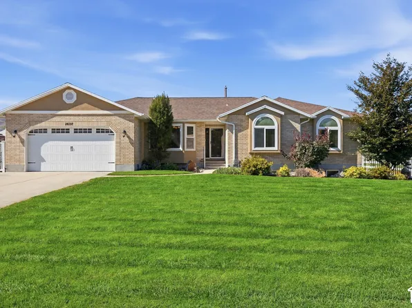 14138 S Pheasant Hollow Ln, Bluffdale, UT 84065
