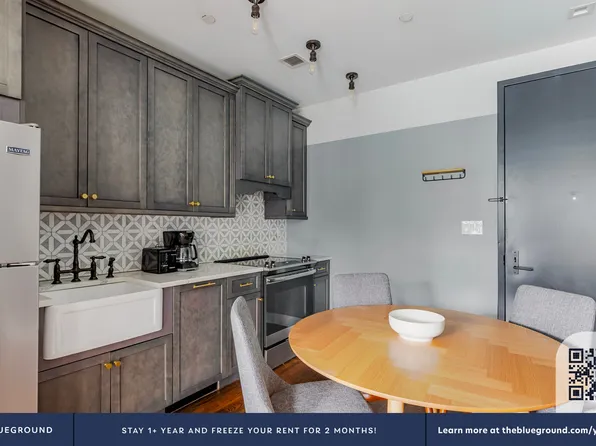 187 Kent Avenue image 9 of 37