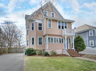 120 Manthorne Rd #2, West Roxbury, MA 02132