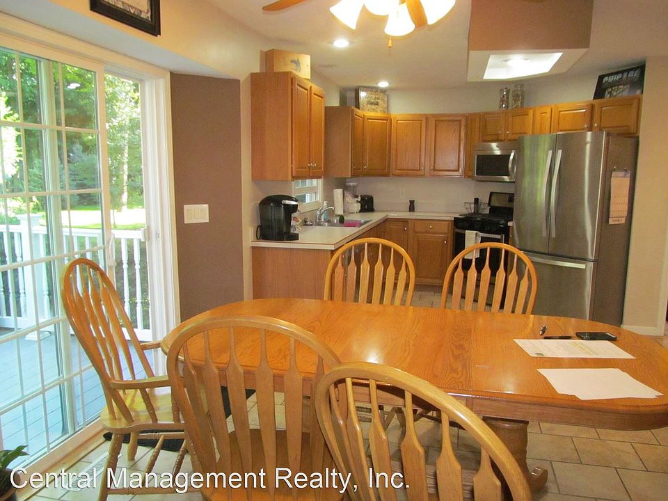 1st image of 52138 Wood Haven Dr