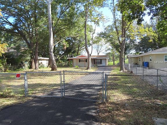 2nd image of 5821 Little River Dr
